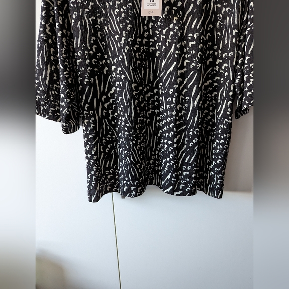 New Black Patterned Blouse Size 20 - Picture 6 of 10